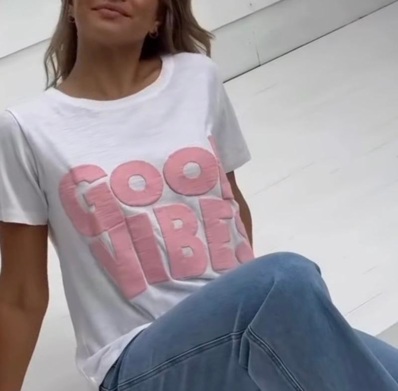 Good Vibes Tee